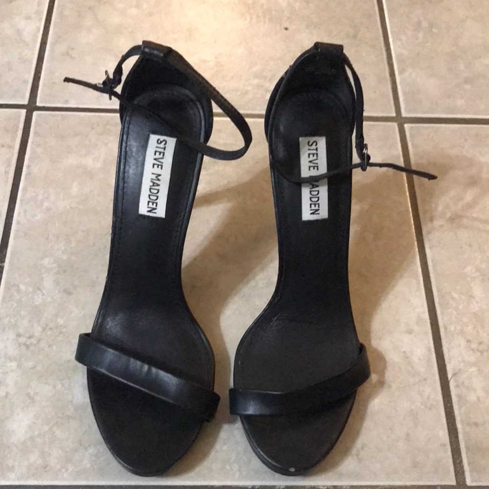Steve Madden black heels